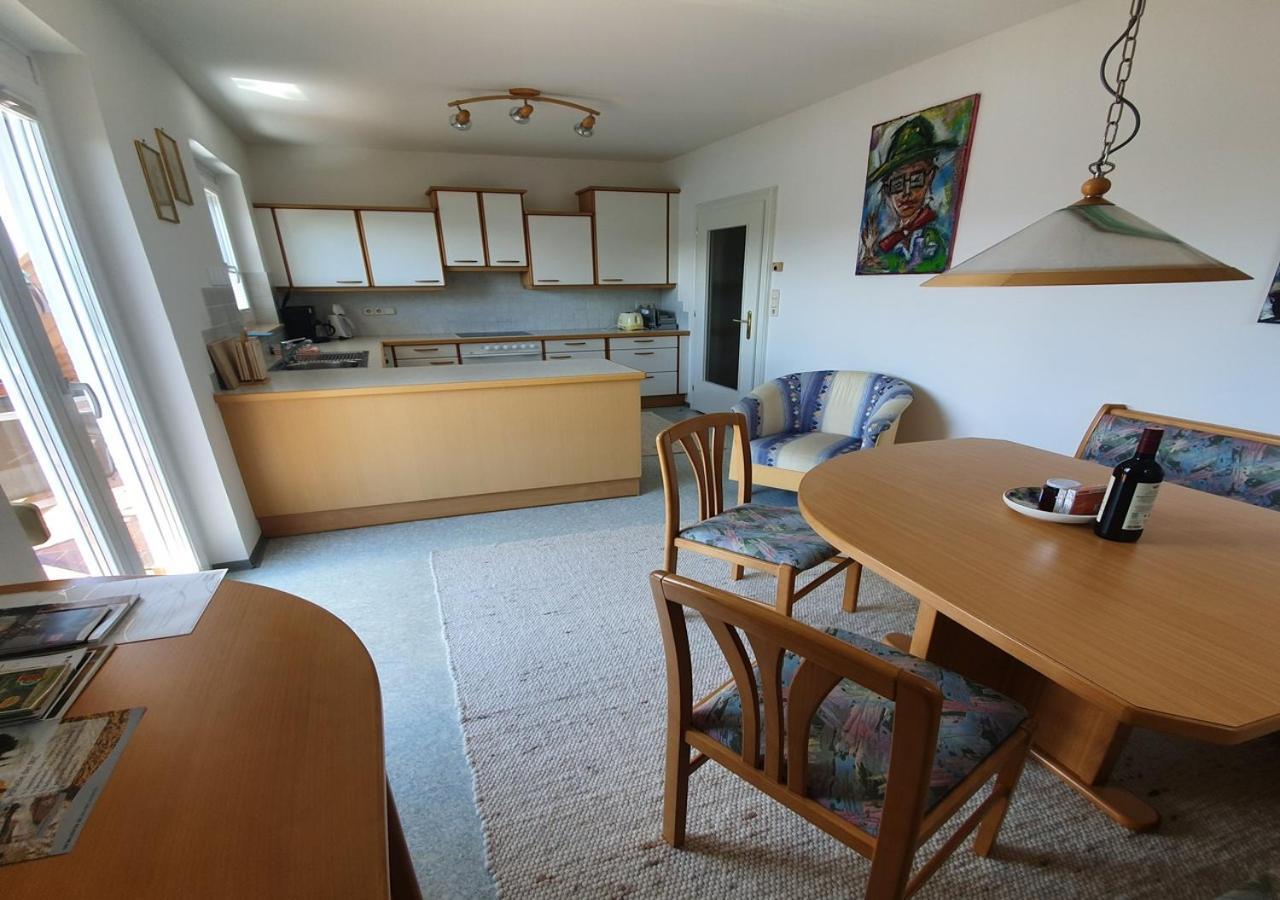 Haus Kraller-Urlaub Mit Seeblick Millstatt Eksteriør bilde