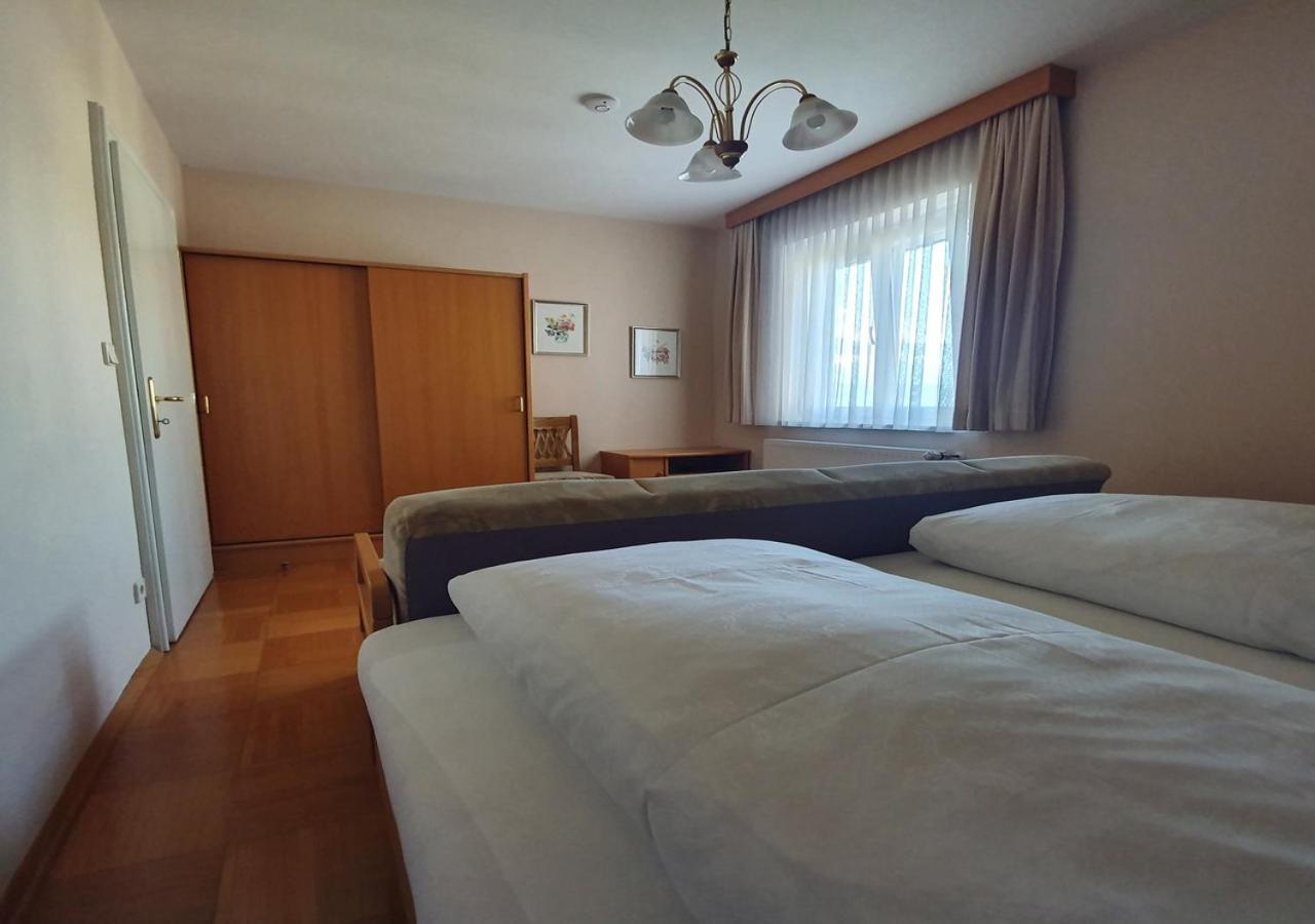 Haus Kraller-Urlaub Mit Seeblick Millstatt Eksteriør bilde